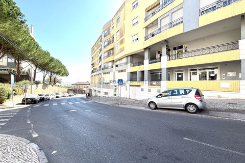 Erhvervsejendom i Amadora, Lisbon, Amadora - € 200.000 | Ref: UH011503 - foto 17