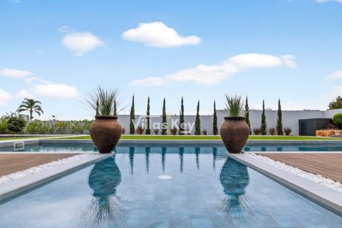 Villa a Lagos, Faro, Lagos - € 3.980.000 | Ref: V982 - foto 16