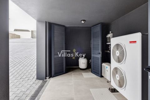 Villa a Lagos, Faro, Lagos - € 3.980.000 | Ref: V982 - foto 37