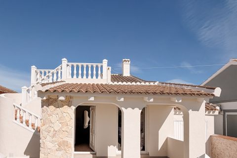 Villa i Playa Flamenca, Alicante, Playa Flamenca - € 359.000 | Ref: THKJK-4175 - foto 16