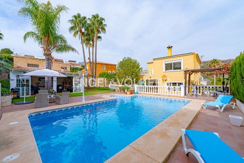 Villa a La Nucia, Alicante, La Nucia - € 549.000 | Ref: W-047928 - foto 4