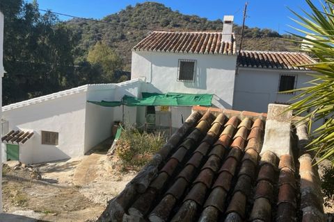 Herregård i Comares, Malaga, Comares - € 140 000 | Ref: ID3934 - foto 13