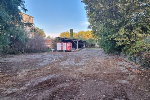 Helårsgrund i Arles, Bouches-du-Rhone, Arles - € 380.000 | Ref: VT120-ACTIVPATRIMONIA - foto 1