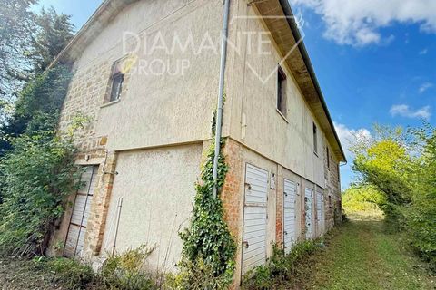 Granja a Gubbio, Perugia, Gubbio - € 450.000 | Ref: AZ387 - foto 6