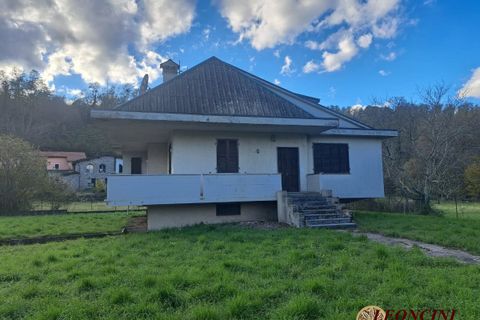 Villa a Pontremoli, Massa and Carrara, Pontremoli - € 150.000 | Ref: A354 - foto 3
