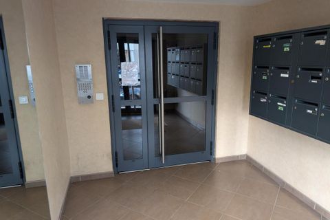 Lejlighed i Epernay, Marne, Epernay - € 130.500 | Ref: A6075 - foto 2