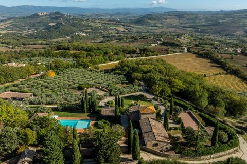 Villa i Todi, Perugia, Todi - € 2.950.000 | Ref: CBI134-2230-228 - foto 35