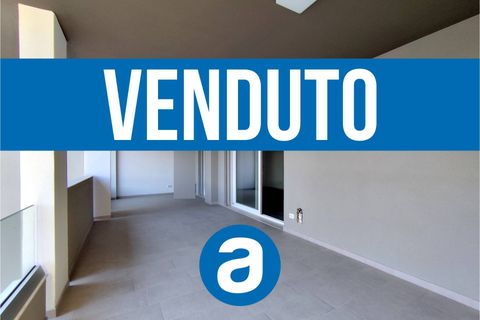 Lejlighed i Bari, Bari, Bari - € 346.000 | Ref: Trivani_Via_Giannini_Complesso_Sant_Antonio - foto 1