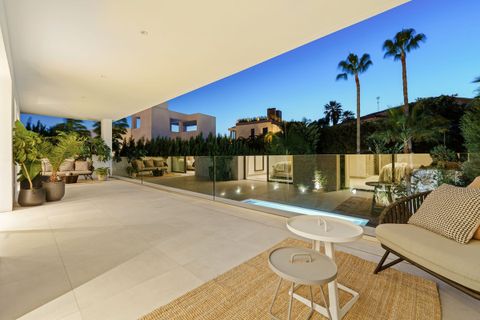 Villa i Marbella, Malaga, Marbella - € 4.895.000 | Ref: R5230330 - foto 41