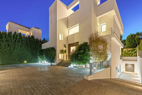 Villa i Marbella, Malaga, Marbella - € 4.895.000 | Ref: R5230330 - foto 43