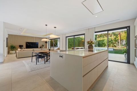 Villa i Marbella, Malaga, Marbella - € 4.895.000 | Ref: R5230330 - foto 49
