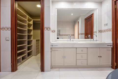 Villa a Madrid, Madrid, Madrid - € 2.550.000 | Ref: b269ee56-791e-48b9-a - foto 35