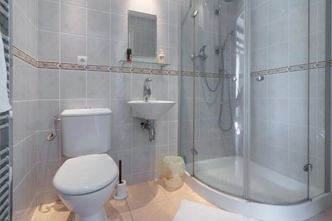 Villa en Rouillac, Charente, Rouillac - € 339.000 | Ref: BVI70300 - photo 10