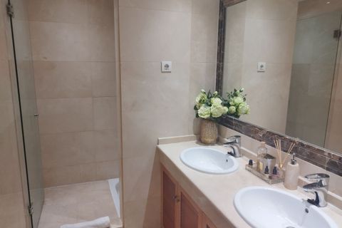 Leilighet i Estepona, Malaga, Estepona - € 530 000 | Ref: R5230264 - foto 14