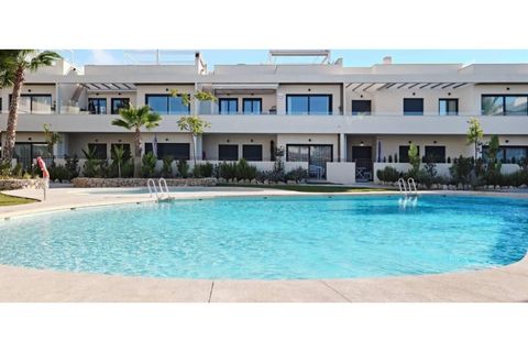 Leilighet i Torrevieja, Alicante, Torrevieja - € 379 000 | Ref: MLSC2186155 - foto 18