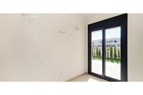 Leilighet i Torrevieja, Alicante, Torrevieja - € 379 000 | Ref: MLSC2186155 - foto 31