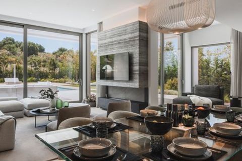 Villa a Estepona, Malaga, Estepona - € 2.250.000 | Ref: 663883 - foto 28
