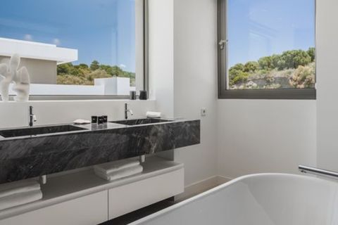 Villa a Estepona, Malaga, Estepona - € 2.250.000 | Ref: 663883 - foto 35