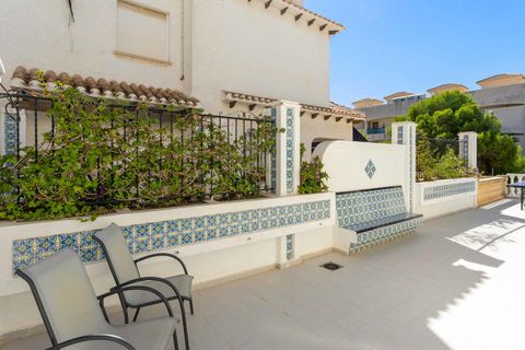 Villa a La Zenia, Alicante, La Zenia - € 585.000 | Ref: 739755 - foto 24