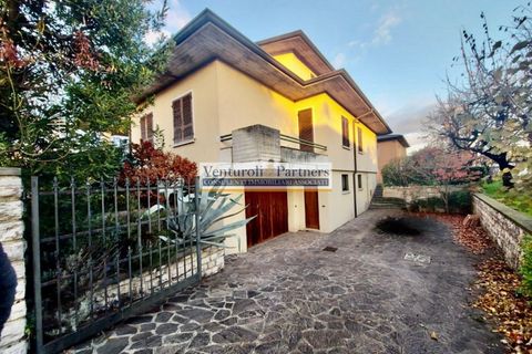 Villa i Bedizzole, Brescia, Bedizzole - € 420.000 | Ref: FV002 - foto 3