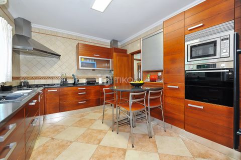 Villa i Setubal, Setubal, Setubal - € 1.000.000 | Ref: 20251119-1 - foto 30