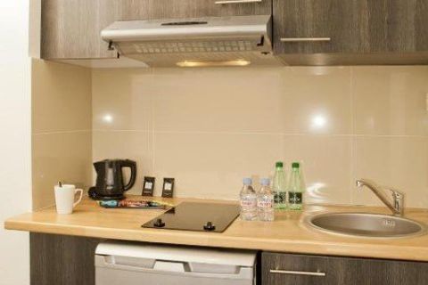 Erhvervsejendom i Lieusaint, Seine-et-Marne, Lieusaint - € 92.000 | Ref: A758F7D6ECBA45DD - foto 4