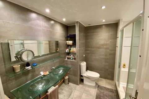 Leilighet i Marseille, Bouches-du-Rhone, Marseille - € 420 000 | Ref: 86448634 - foto 13