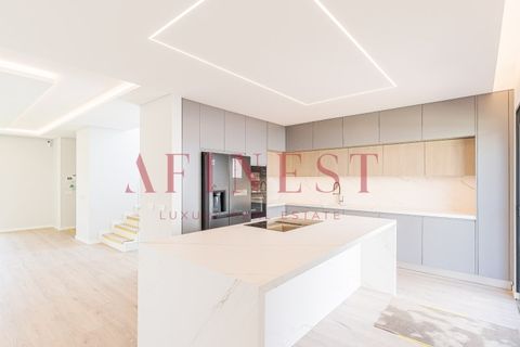 Villa a Carcavelos, Lisbon, Carcavelos - € 1.725.000 | Ref: C1211/25 - foto 8
