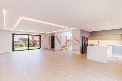 Villa a Carcavelos, Lisbon, Carcavelos - € 1.725.000 | Ref: C1211/25 - foto 3