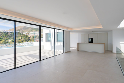 Villa i Marbella, Malaga, Marbella - € 1.899.000 | Ref: BLXR-1193A - foto 11