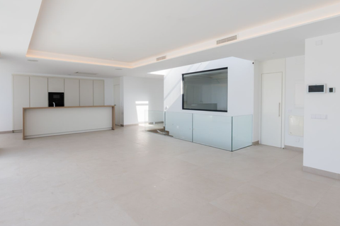 Villa i Marbella, Malaga, Marbella - € 1.899.000 | Ref: BLXR-1193A - foto 15
