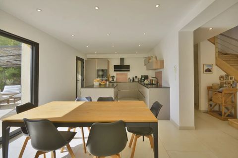 Villa i Valbonne, Alpes-Maritimes, Valbonne - € 1.220.000 | Ref: HH-15993066 - foto 19
