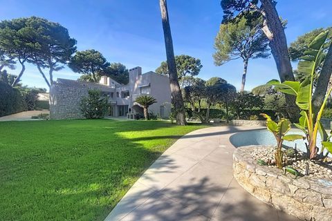Villa i Antibes, Alpes-Maritimes, Antibes - € 5.900.000 | Ref: HH-15990598 - foto 3