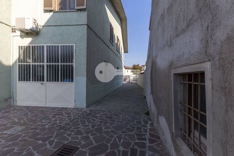 Landejendom i Ghedi, Brescia, Ghedi - € 75.000 | Ref: 6415062020-1304 - foto 3