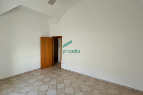 L'establiment comercial a Bitritto, Bari, Bitritto - € 1.300/mes | Ref: 12004/2025 - foto 12