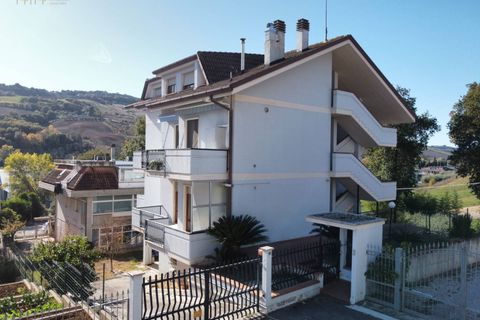 Villa a Ripatransone, Ascoli Piceno, Ripatransone - € 460.000 | Ref: 33805 - foto 7