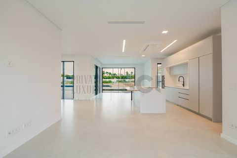 Villa i Corroios, Setubal, Corroios - € 3.999.000 | Ref: 10080 - foto 10