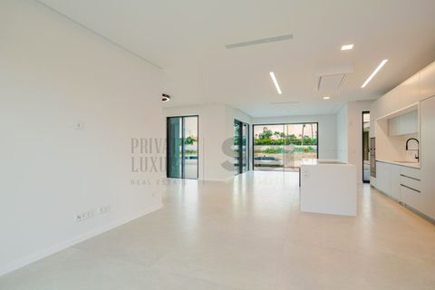 Villa i Corroios, Setubal, Corroios - € 3.999.000 | Ref: 10080 - foto 12