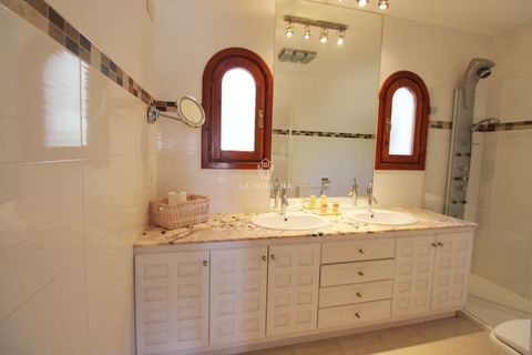 Rækkehus i Calpe, Alicante, Calpe - € 780.000 | Ref: LM-0035-CAL - foto 33