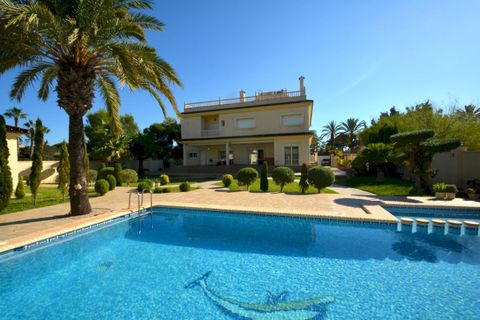 Villa i Cabo Roig, Alicante, Cabo Roig - € 1.800.000 | Ref: MLSC1184510/13477 - foto 50