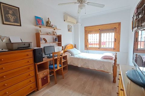 Villa i Benijofar, Alicante, Benijofar - € 349.950 | Ref: MLSC365940/13477 - foto 5