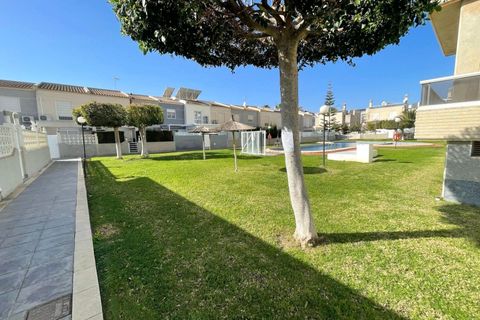 Lejlighed i Torrevieja, Alicante, Torrevieja - € 350.000 | Ref: MLSC6356376/13477 - foto 31