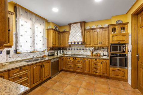 Villa a Torrevieja, Alicante, Torrevieja - € 2.490.000 | Ref: MLSC3095208/13477 - foto 31