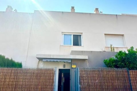 Villa a Torrevieja, Alicante, Torrevieja - € 264.900 | Ref: MLSC7159697/13477 - foto 2