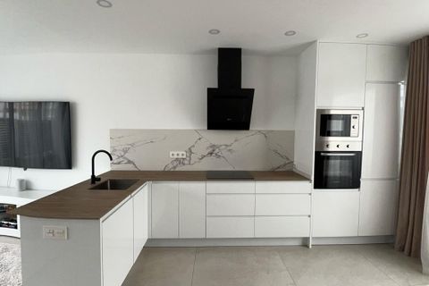 Villa i Benijofar, Alicante, Benijofar - € 365.000 | Ref: MLSC2040806/13477 - foto 7