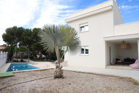 Villa i Rojales, Alicante, Rojales - € 549.000 | Ref: MLSC1668214/13477 - foto 1