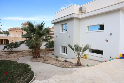 Villa i Rojales, Alicante, Rojales - € 549.000 | Ref: MLSC1668214/13477 - foto 9