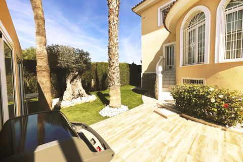 Villa a Rojales, Alicante, Rojales - € 857.000 | Ref: MLSC952079/13477 - foto 46