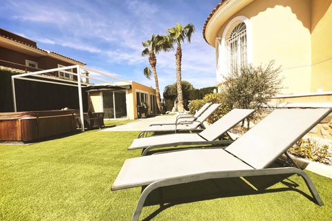 Villa a Rojales, Alicante, Rojales - € 857.000 | Ref: MLSC952079/13477 - foto 47