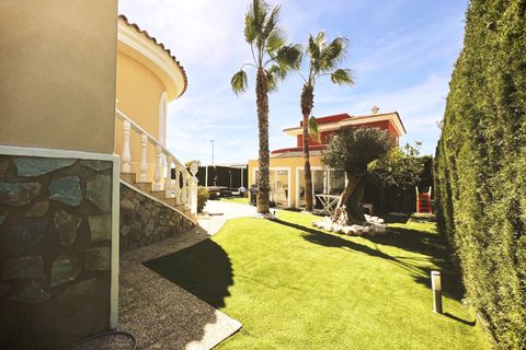 Villa a Rojales, Alicante, Rojales - € 857.000 | Ref: MLSC952079/13477 - foto 49